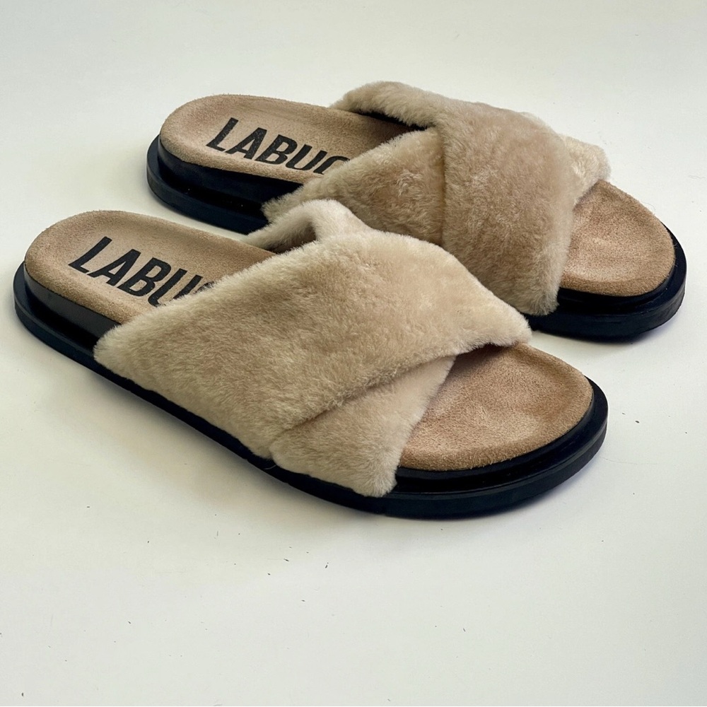 Labucq Mo Genuine Lamb Shearling Leather Slide Sandal Sz 39 US 9 Chunky Italy - Picture 3 of 16
